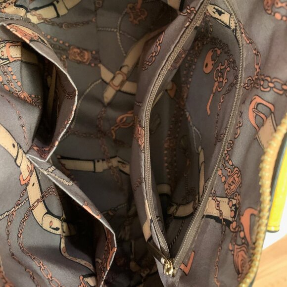 NWOT Ring-handled, Crossbody Small Dome Satchel - Picture 5 of 13